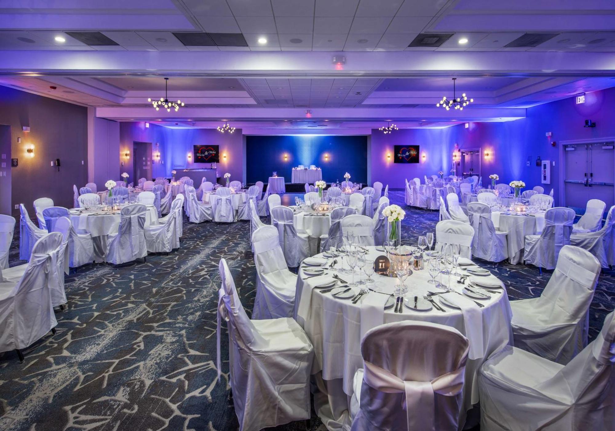 Hotel Doubletree By Hilton Monroe Township Cranbury à Rossmoor Extérieur photo