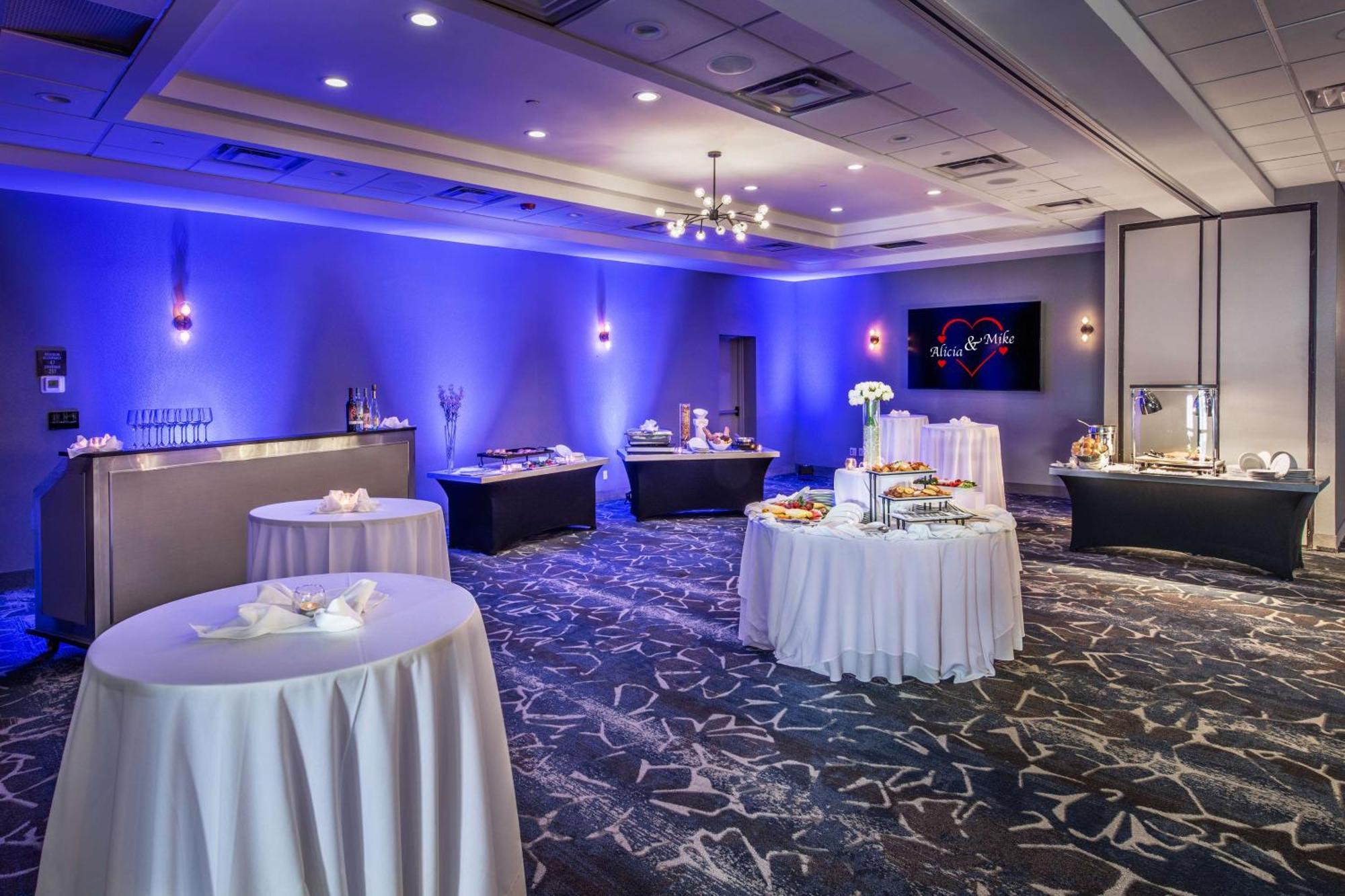 Hotel Doubletree By Hilton Monroe Township Cranbury à Rossmoor Extérieur photo